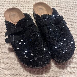 Rocket Dog Glittering Black Sequin Clogs